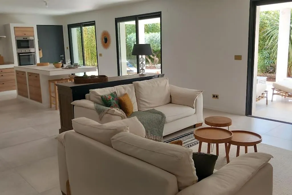 Appartement Independant Avec Jardin Et Piscine En Provence Ventabren